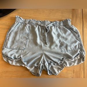 Paper bag high waist chambray shorts